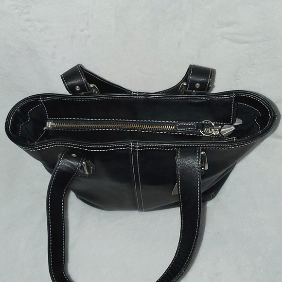 Coach Vintage Hampton Shopper Tote - Picture 6 of 16